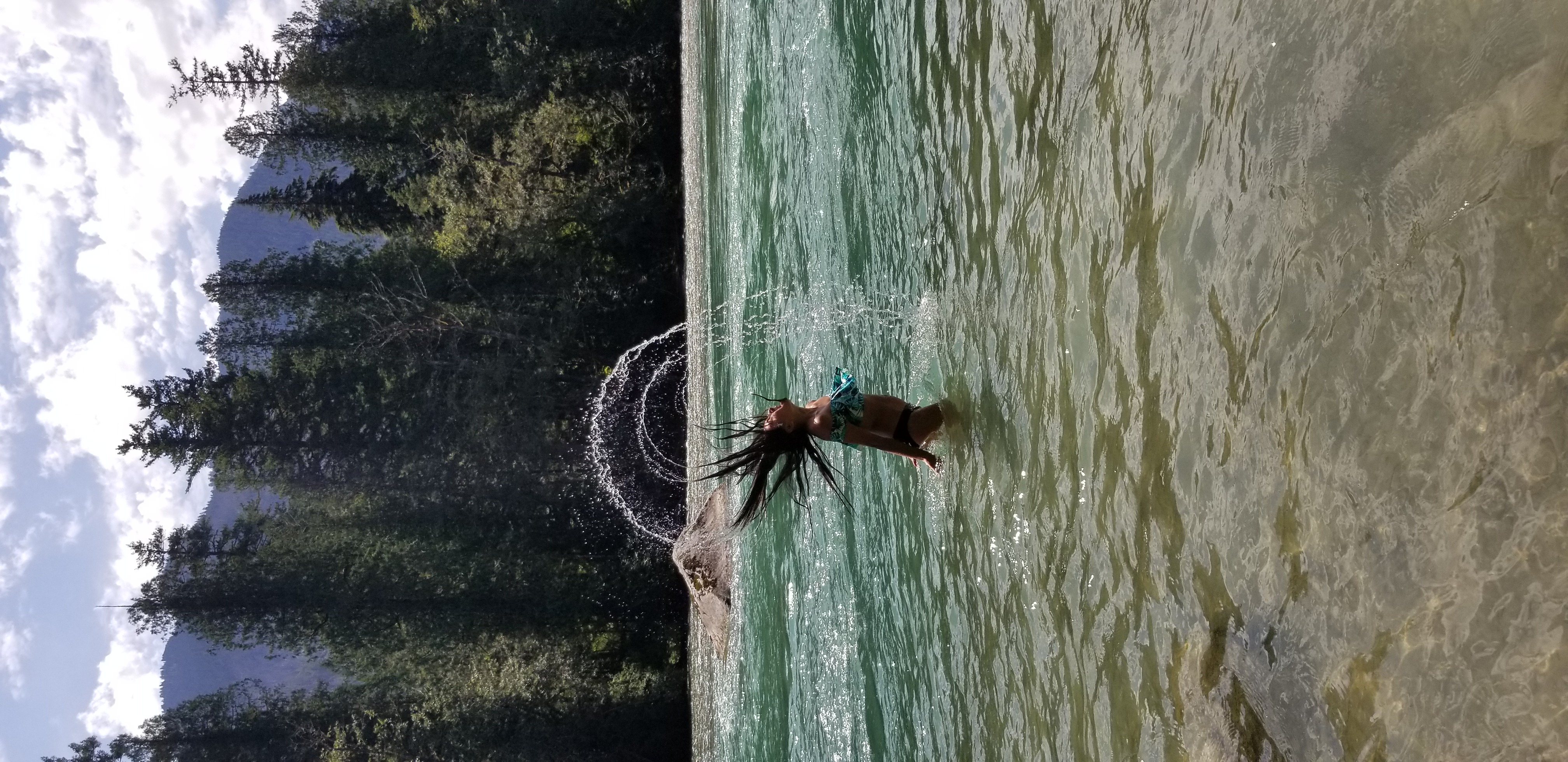 Zelzah swims in a freezing river to get the perfect mermaid picture, North Cascades NP, Washington