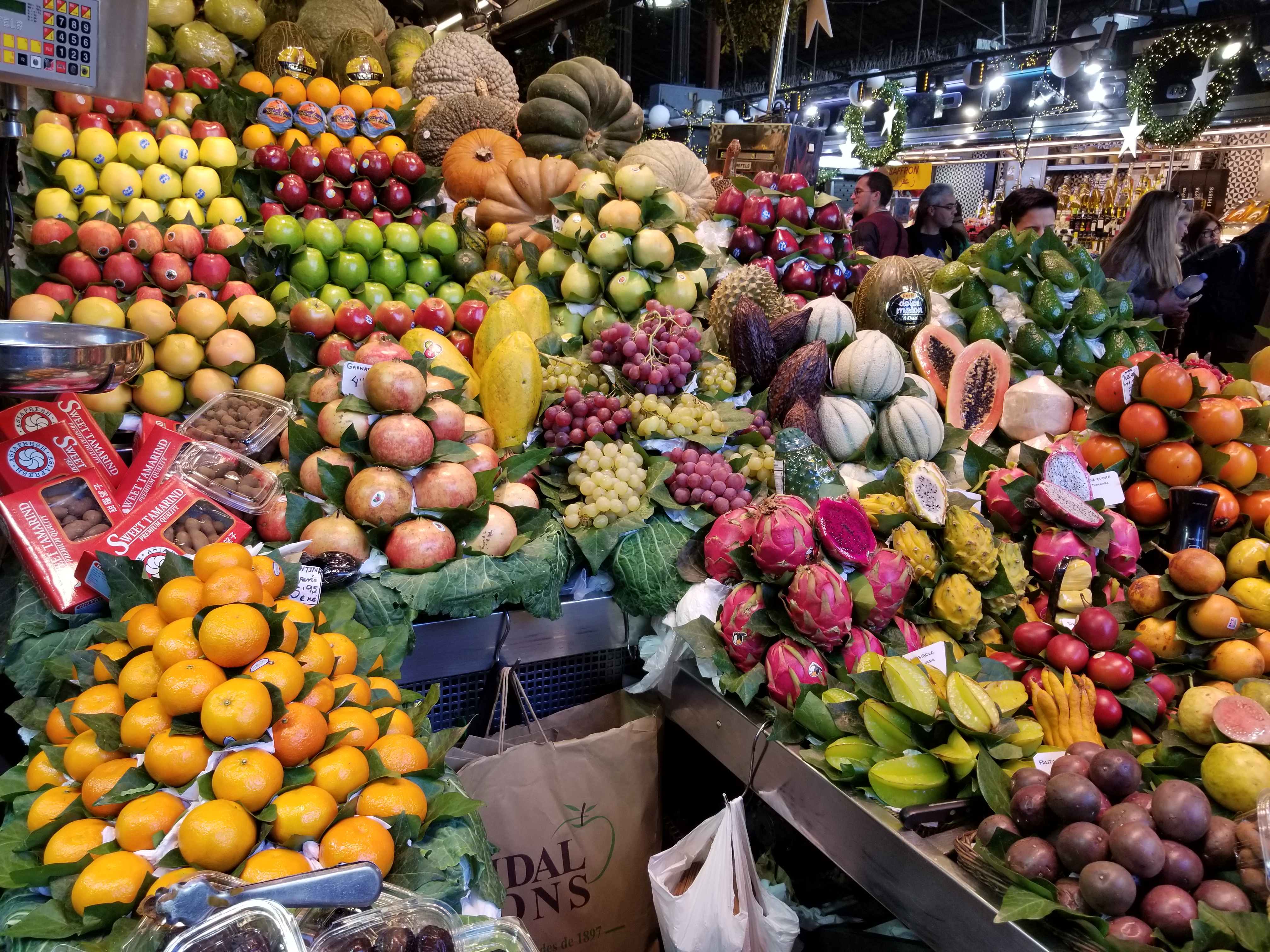 Beautiful display of fruits at a market