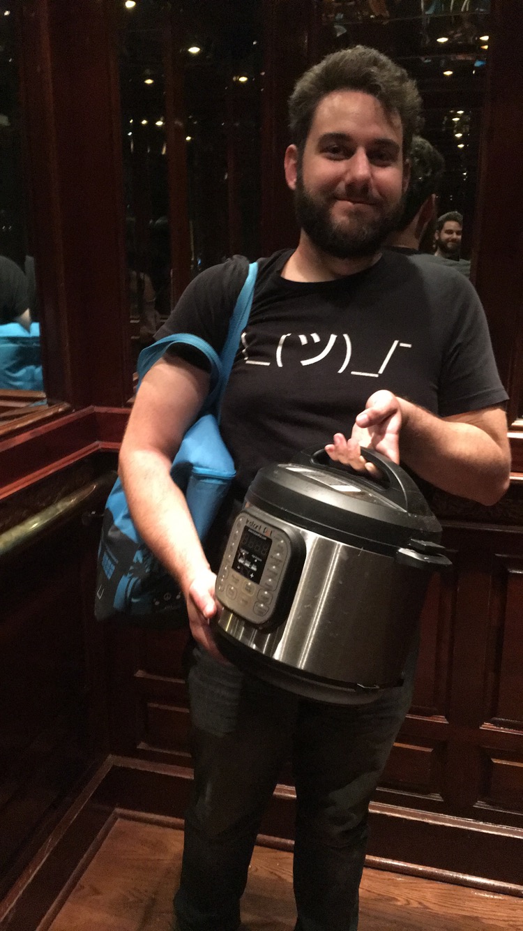 When you’re at Vegas on a budget you bring your instant pot. Yes, we got several weird stares walking through the casino with it haha