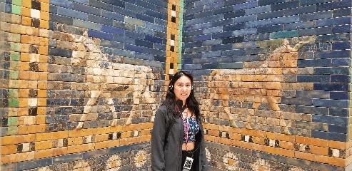 Zelzah poses with ancient unicorns. Pergamon Museum, Berlin